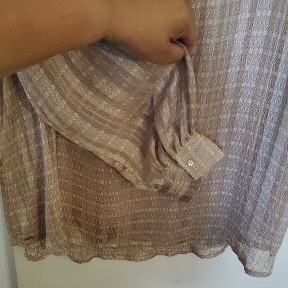 Top - Picture 3 of 3